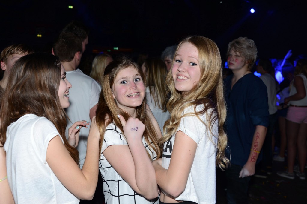 ../Images/Jeugddisco White Edition 418.jpg